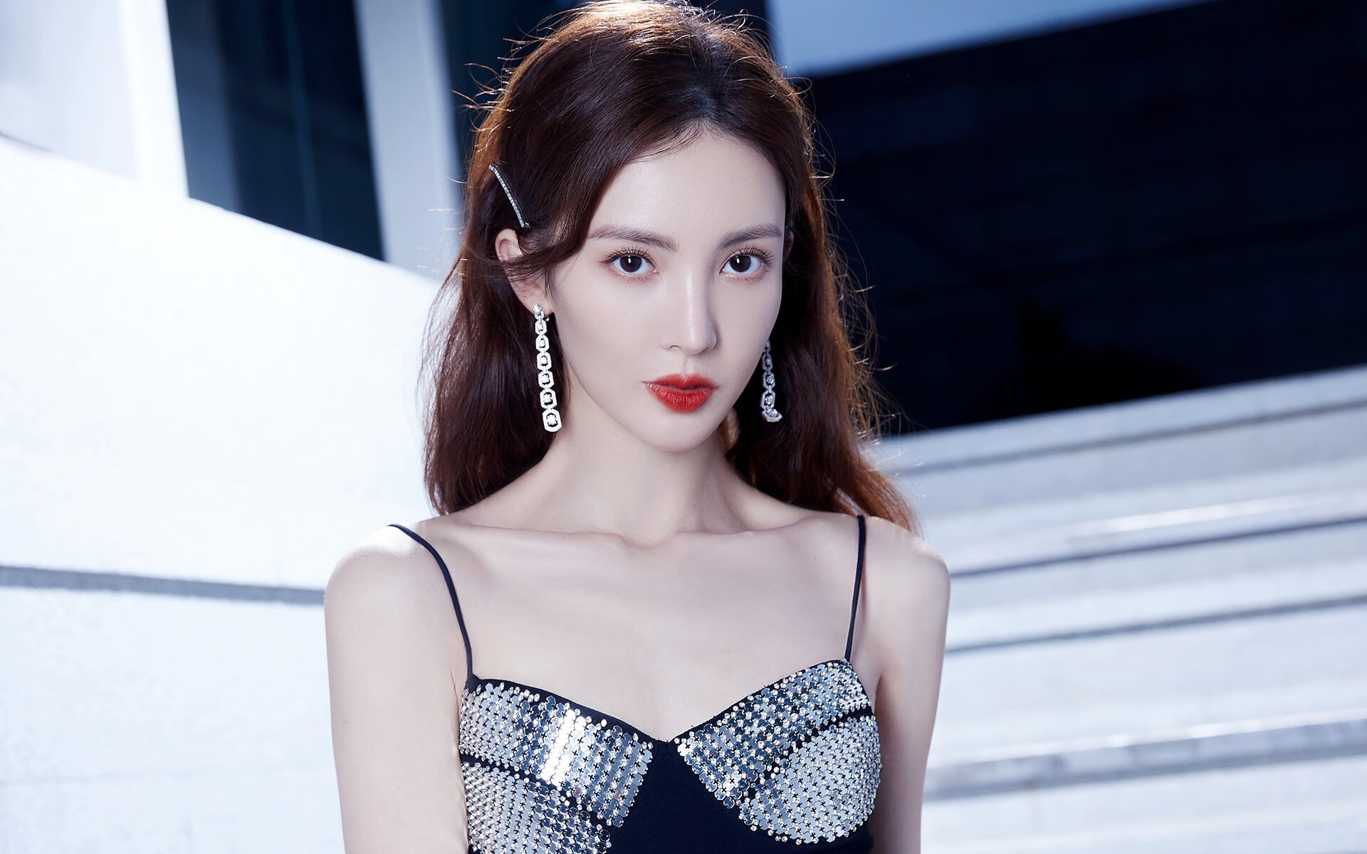 开云体育俱乐部官网-《Ning：新星崛起，成为LOL中场战术核心》